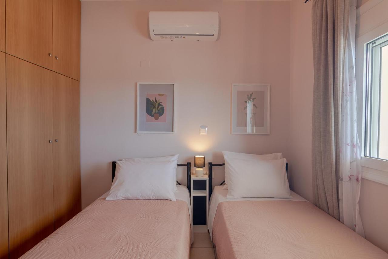 Evant Platanias Extérieur photo